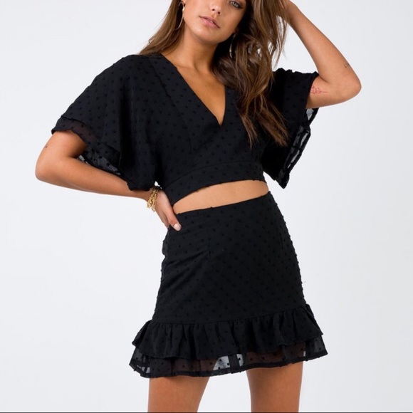 Princess Polly Tops - Princess Polly black v neck tie back crop top set